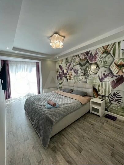 2-к. квартира, 64 м², 9/18 эт.