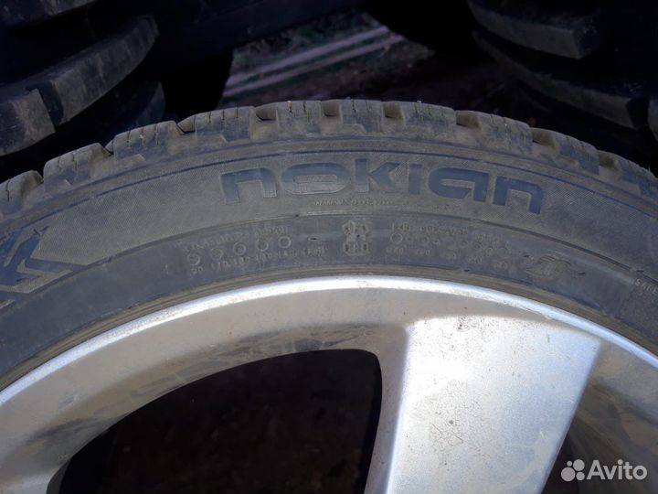 Nokian Tyres Hakkapeliitta 9 225/45 R18