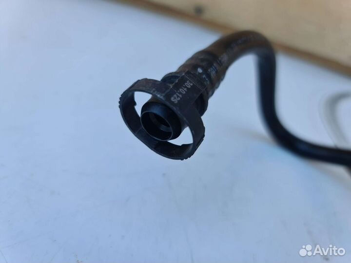 Вакуумная трубка Mercedes W166