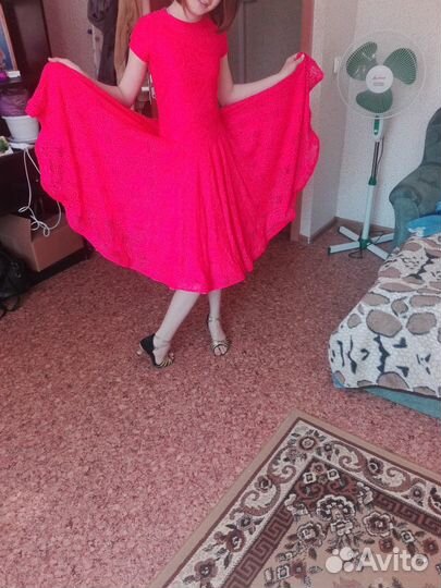 Рейтинговое платье из гепюра