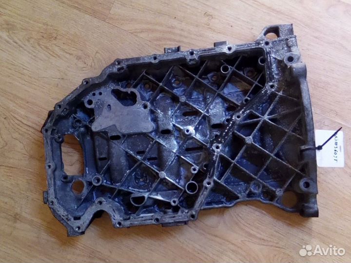 Верхняя часть масляного поддона 06J103603T