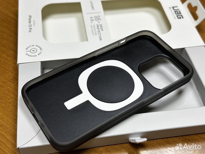 Чехол с magsafe Uag U Lucent 2.0 iPhone 13 Pro