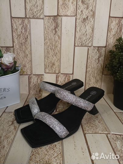 Босоножки женские 39 размер
