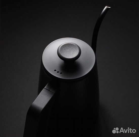 Электрический чайник Varia Smart