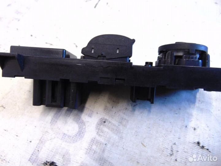 Блок управления стеклоподъемниками для Ford Focus