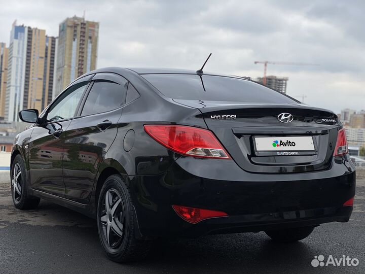 Hyundai Solaris 1.6 AT, 2015, 48 000 км