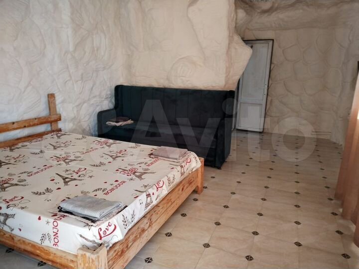 Комната 25 м², 2/2 эт.