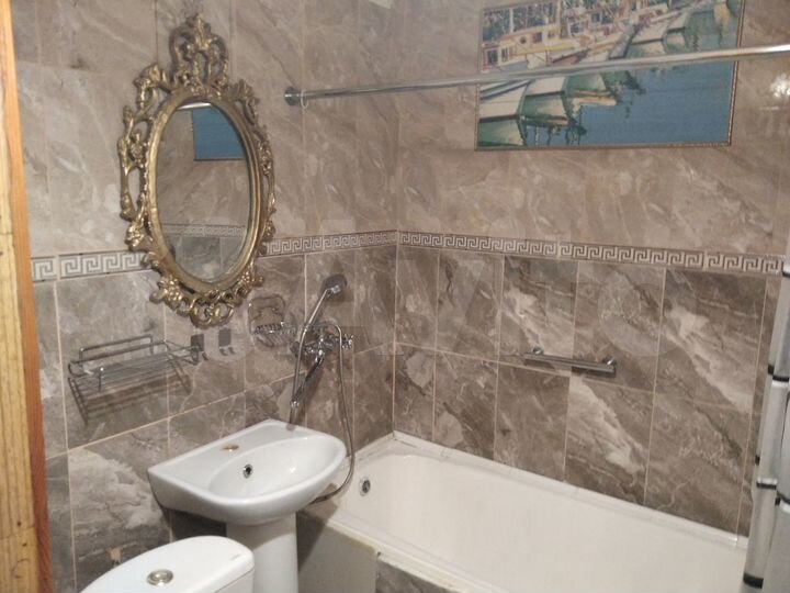 2-к. квартира, 42,4 м², 2/5 эт.