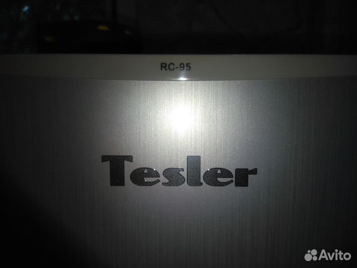 Холодильник компактный Tesler RC-95 Серебристый