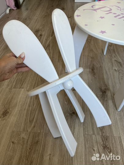 Детский стол и стул