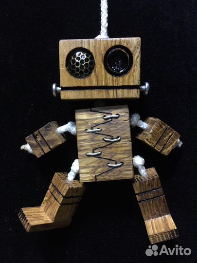 Брелок, собеседник, компаньон