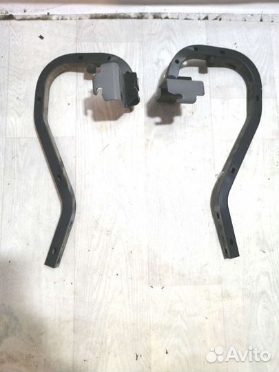 Петля крышки багажника Mitsubishi Lancer cs