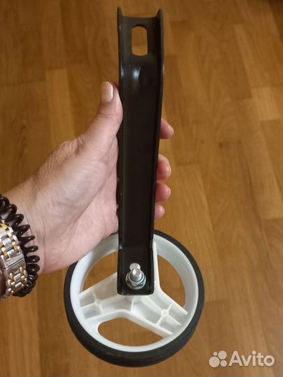 Дополнительные колеса для велосипеда на диам. 40