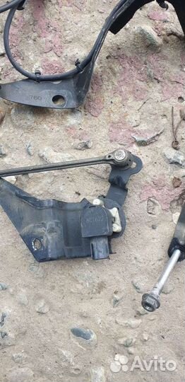 Датчик AFS положения кузова Lexus/Crown/Marк X