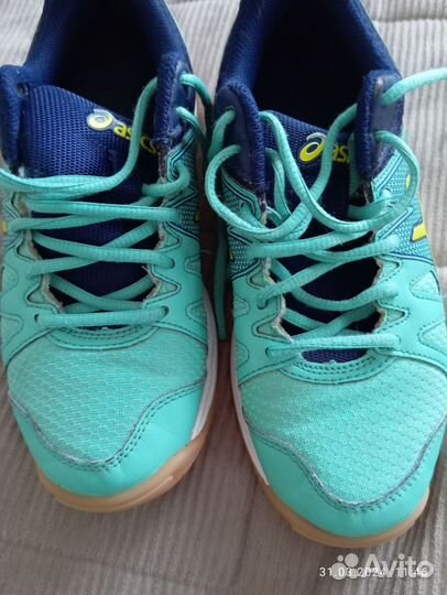 Кроссовки волейбольные асикс