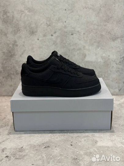 Кроссовки Nike Air Force 1 Stussy