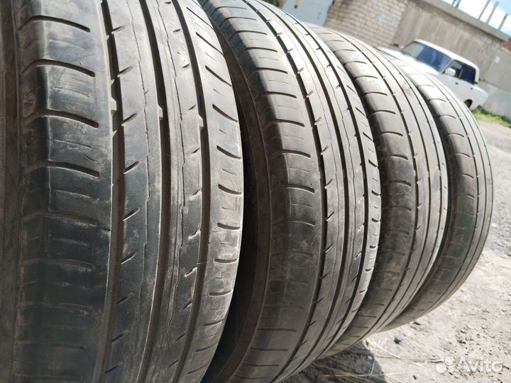 Yokohama Bluearth ES32 185/60 R15