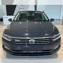 Volkswagen Passat 2.0 AMT, 2018, 109 647 км, с пробегом, цена 3 100 000 руб.