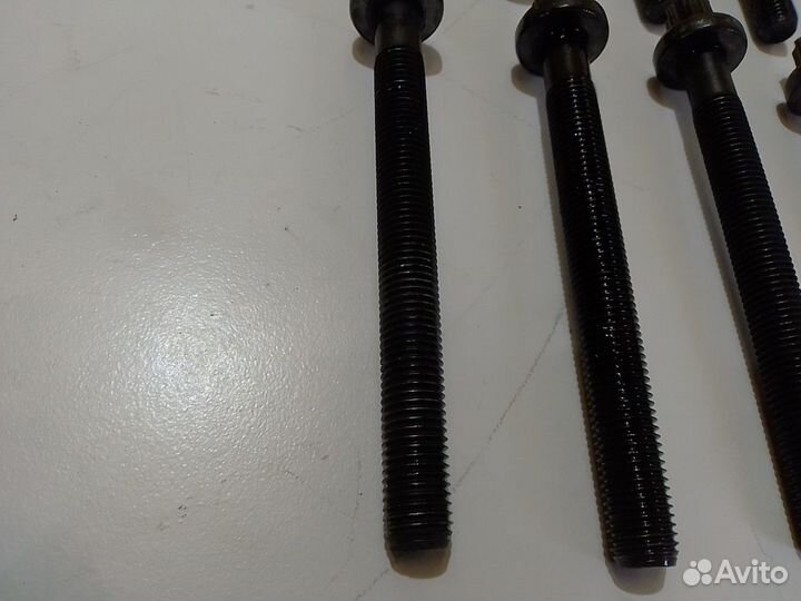 Комплект болтов гбц F4RE410 (Renault Captur)