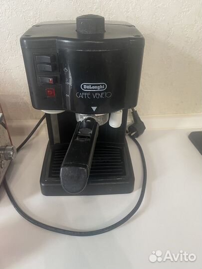 Кофеварка delonghi