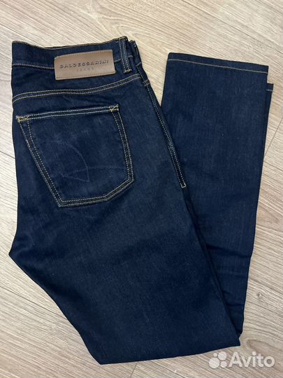 Джинсы Baldessarini 31