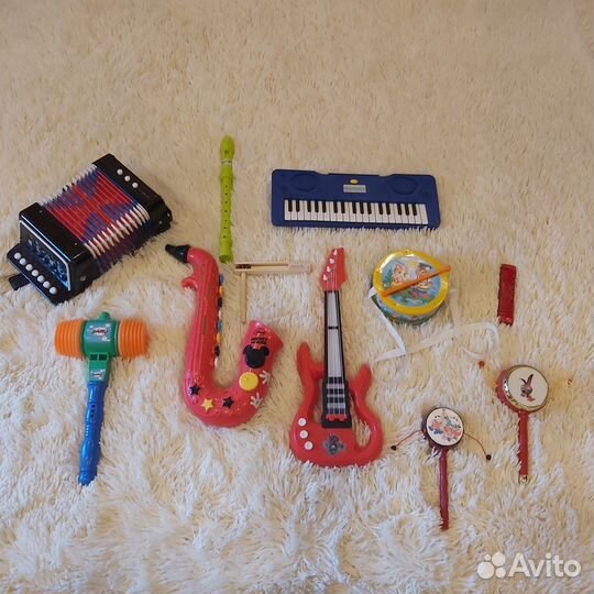 Детские музыкальные инструменты