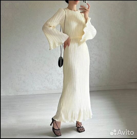 Платье женское