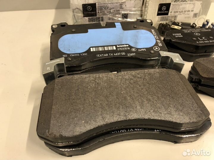 Комплект тормозных колодок Mercedes G 63 AMG