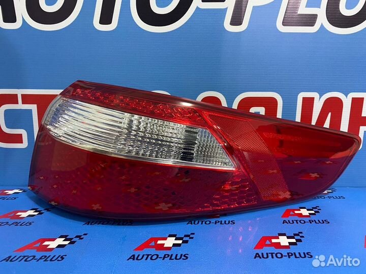 Фонарь задний KIA RIO 3 дорестайлинг