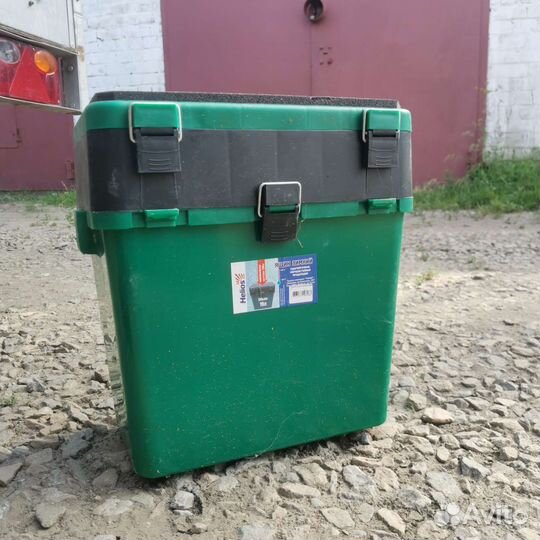 Зимний рыболовный ящик