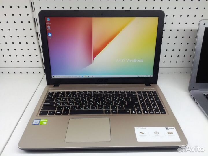 Asus i3 2.3GHz 8GB 15.6