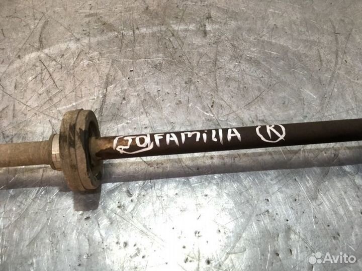 Привод, полуось передний правый Mazda Familia