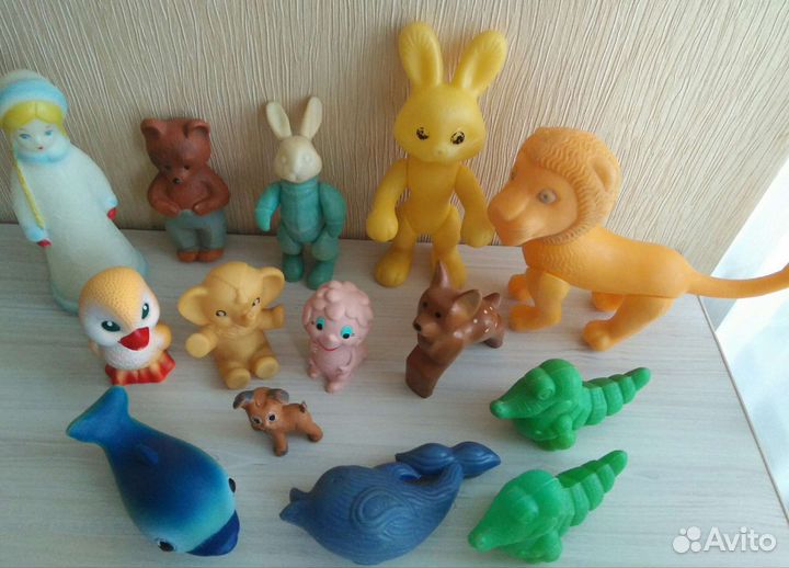 Игрушки зверюшки прошлых лет