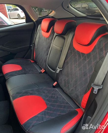 Чехлы на Ford Focus 3 дорест тренд спорт и титаниум