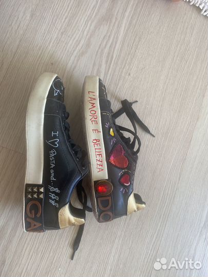 Кроссовки женские 36 размер dolcce gabbana