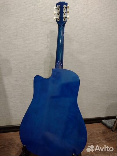 Акустическая, классическая гитара