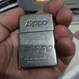 Зажигалка бензиновая zippo