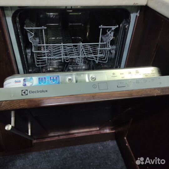 Посудомоечная машина Electrolux ESL94201LO