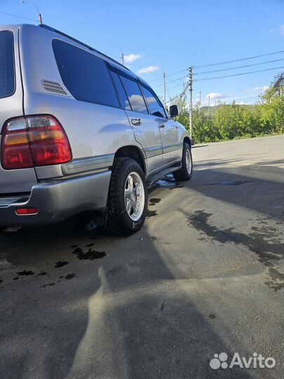 Перевозка людей,лежачих больных,прокат свадеб