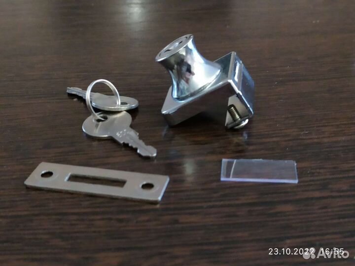 Замки на стекло, или др дверок для мебели