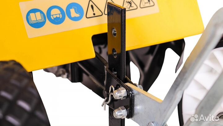 Бензиновый мотокультиватор Champion GC252