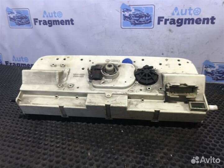 Панель приборов Vw Passat B3 1.8 RP 1988
