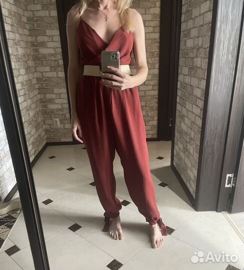 Комбинезон женский