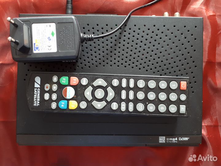 Триколор тв цифровой спутниковый ресивер GS U510B