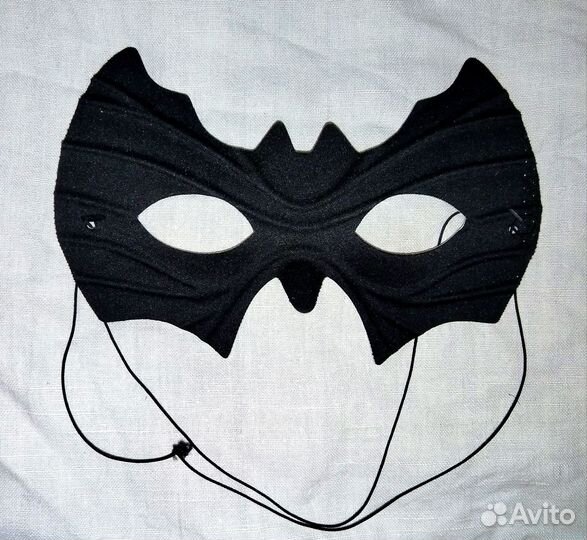 Маска карнавальная черная