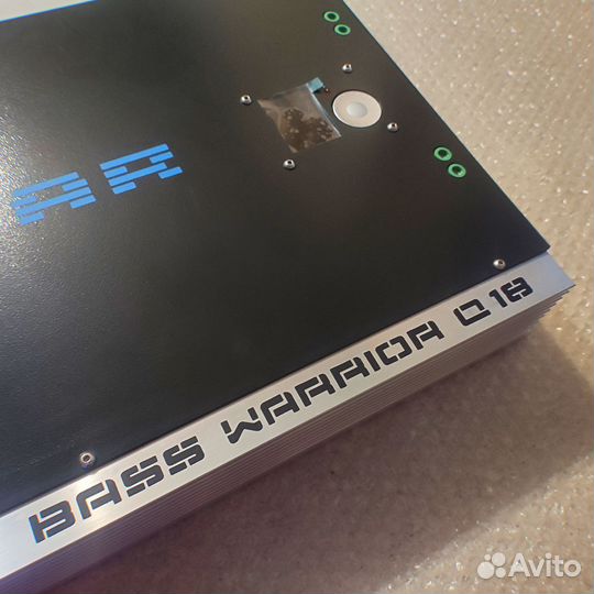 Усилитель Bass Warrior Quasar Q18