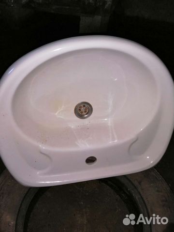 Раковина в ванную бу