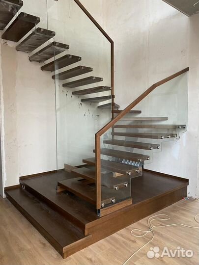 Лестница металлическая