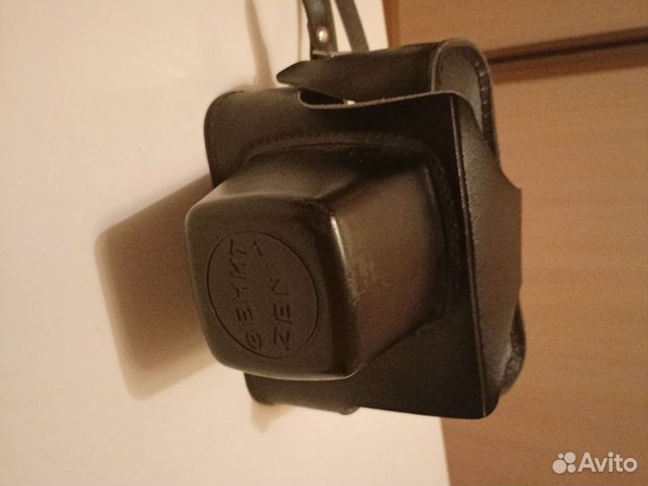 Плёночный фотоаппарат зенит ет