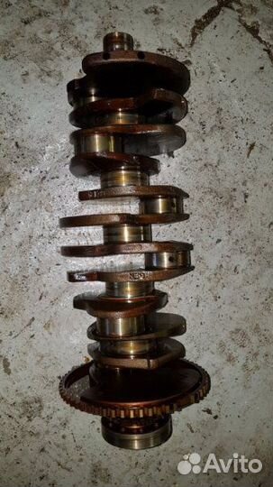 Коленвал Volkswagen Touareg 7L AZZ 2005